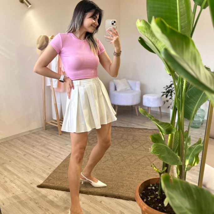 PİLELİ BEYAZ ETEK