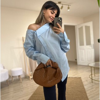 Asimetrik Kesim Bebe Mavisi Omuz Detaylı Gömlek